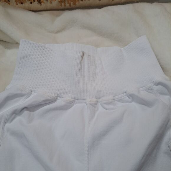 NWOT Movement by Free People Shorts - Picture 4 of 7